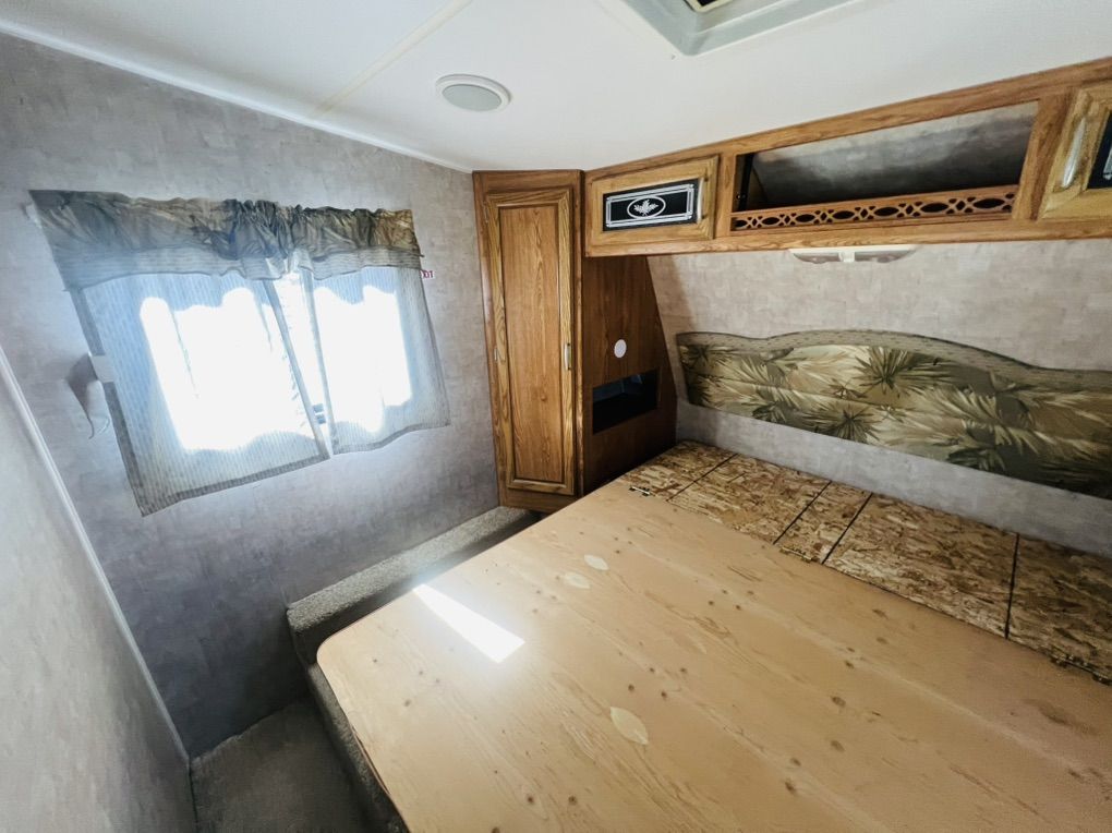 Main image 11