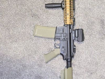 LIMITED TIME SALE! NEW AIRSOFT MK18 WITH EXTRAS!