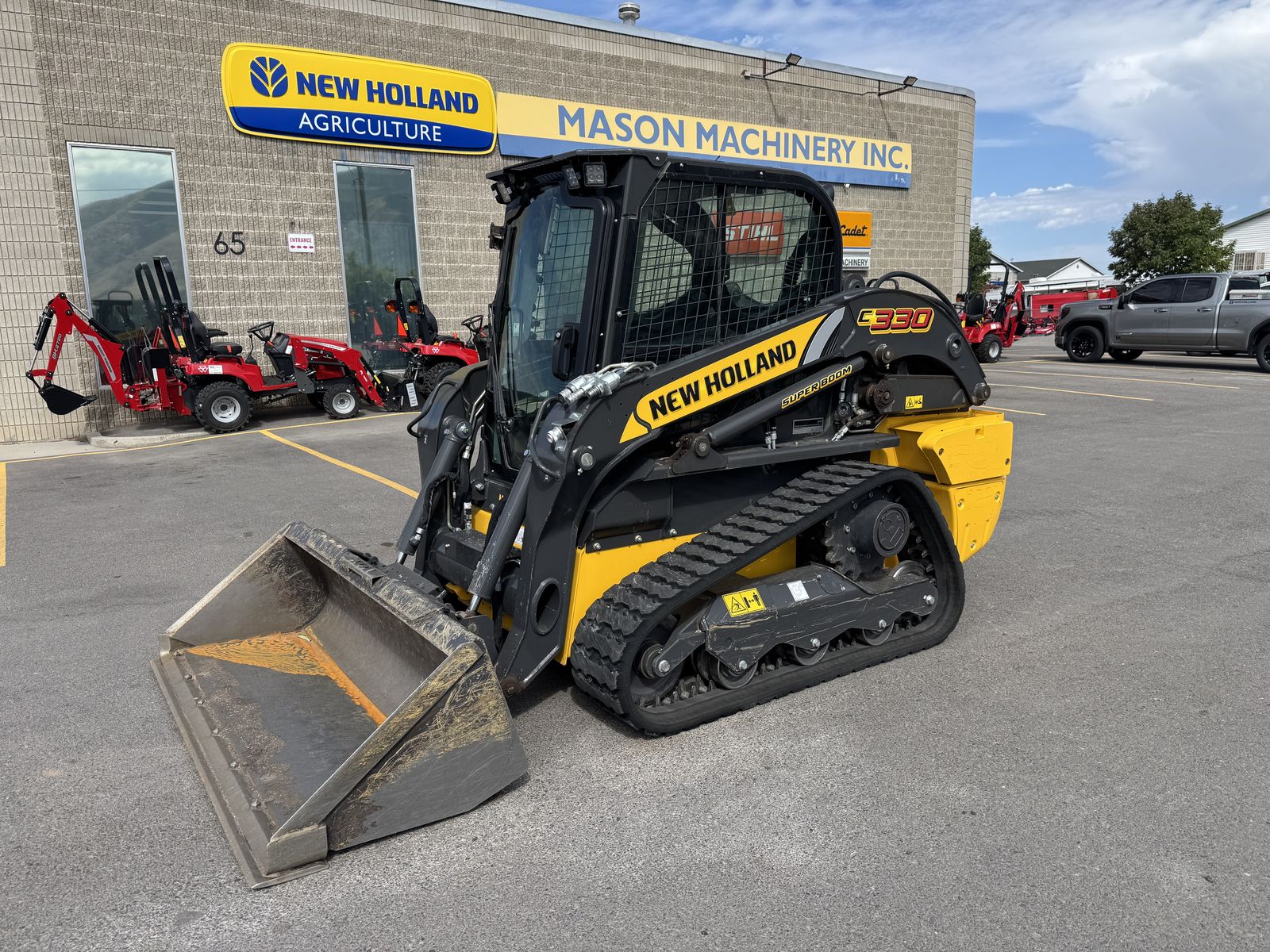2025 New Holland C330 Compact Track Loader / Skid Steer