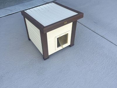 Small pet house