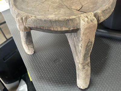 Hand‑Carved Wooden Accent Stool – Rustic Primitive Decor