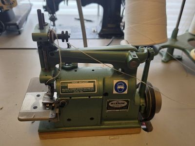 MERROW 18E - BLANKET STITCH MACHINE