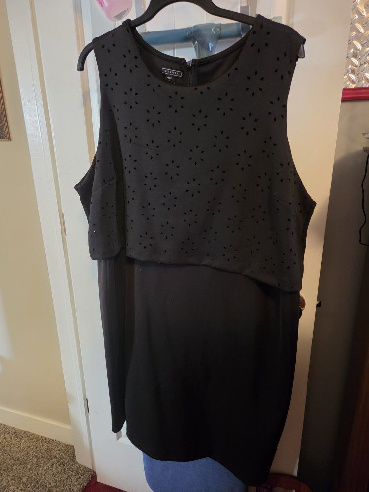 Beautiful Black Perforated Overlay Plus Size Dress - Size 3X