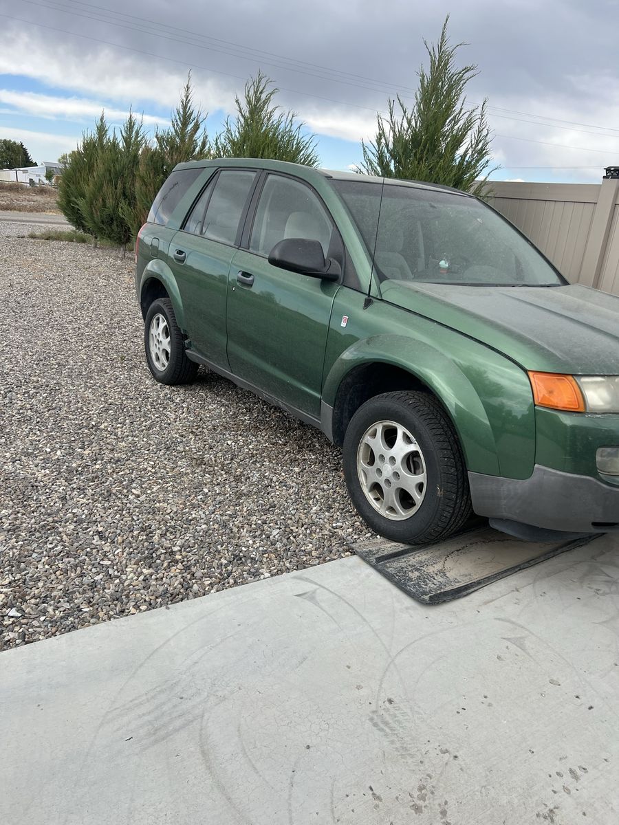 2003 Saturn VUE 