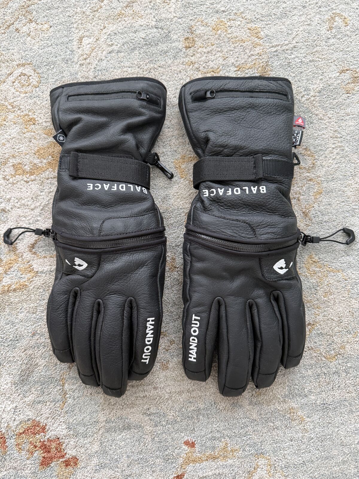Hand Out Gloves - Size Medium