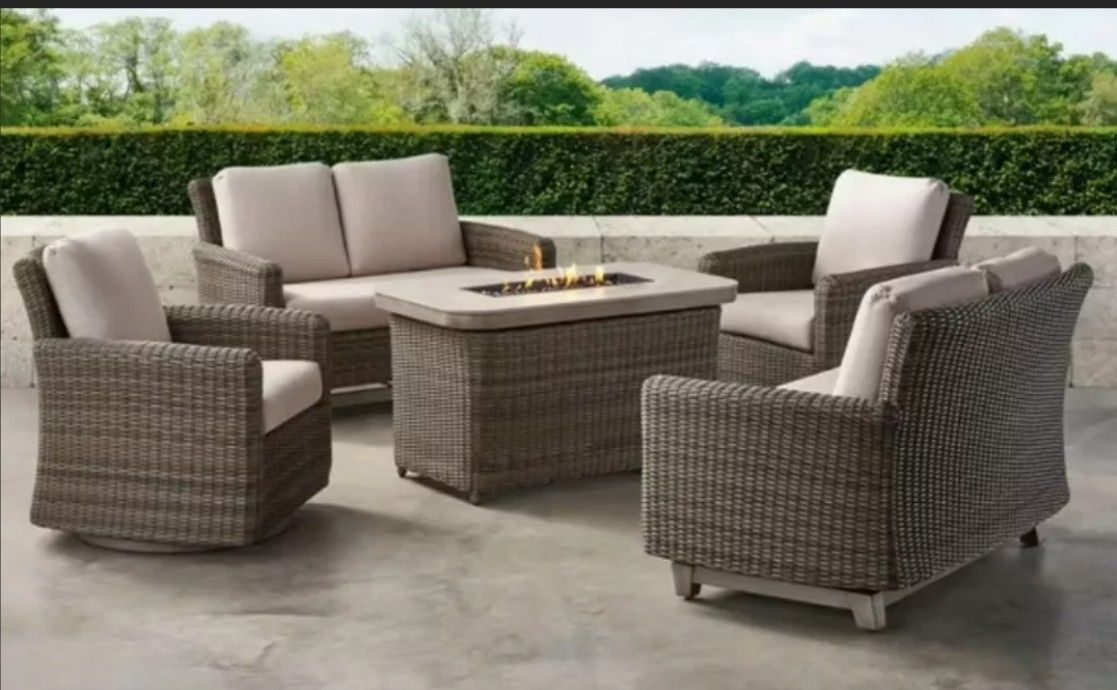 Member's Mark Hampton Deep Seating Set with Sunbrella Fabric, 5pc