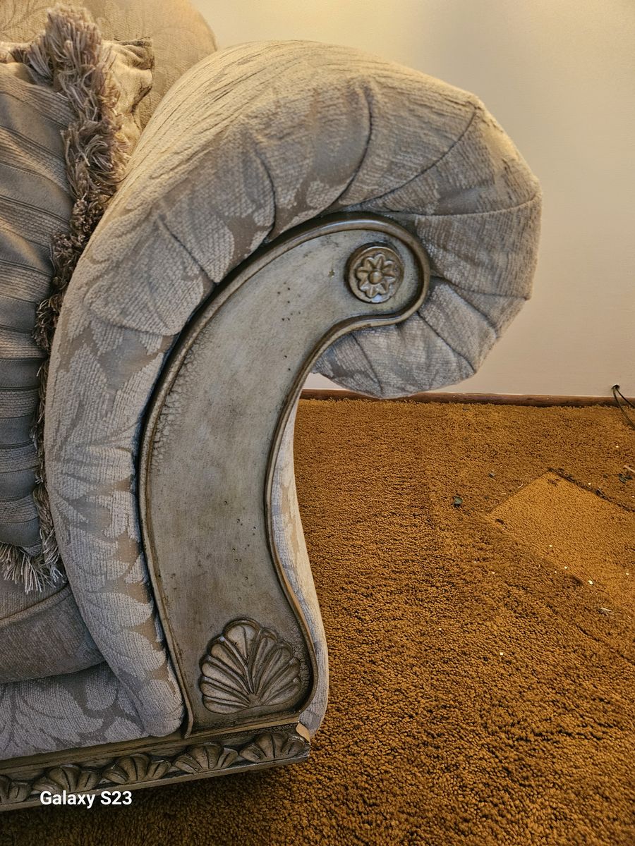 Main image 3