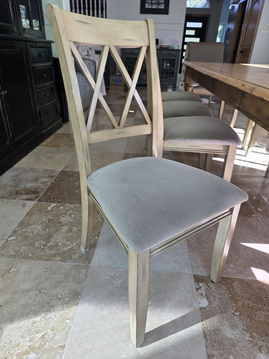 Dining table chairs