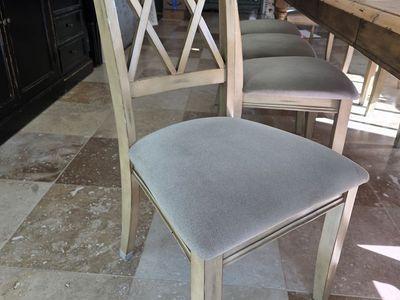 Dining table chairs