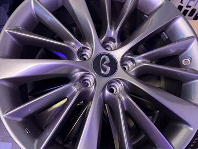 Infiniti OEM Wheels - Set of 4 - Perfect Condition