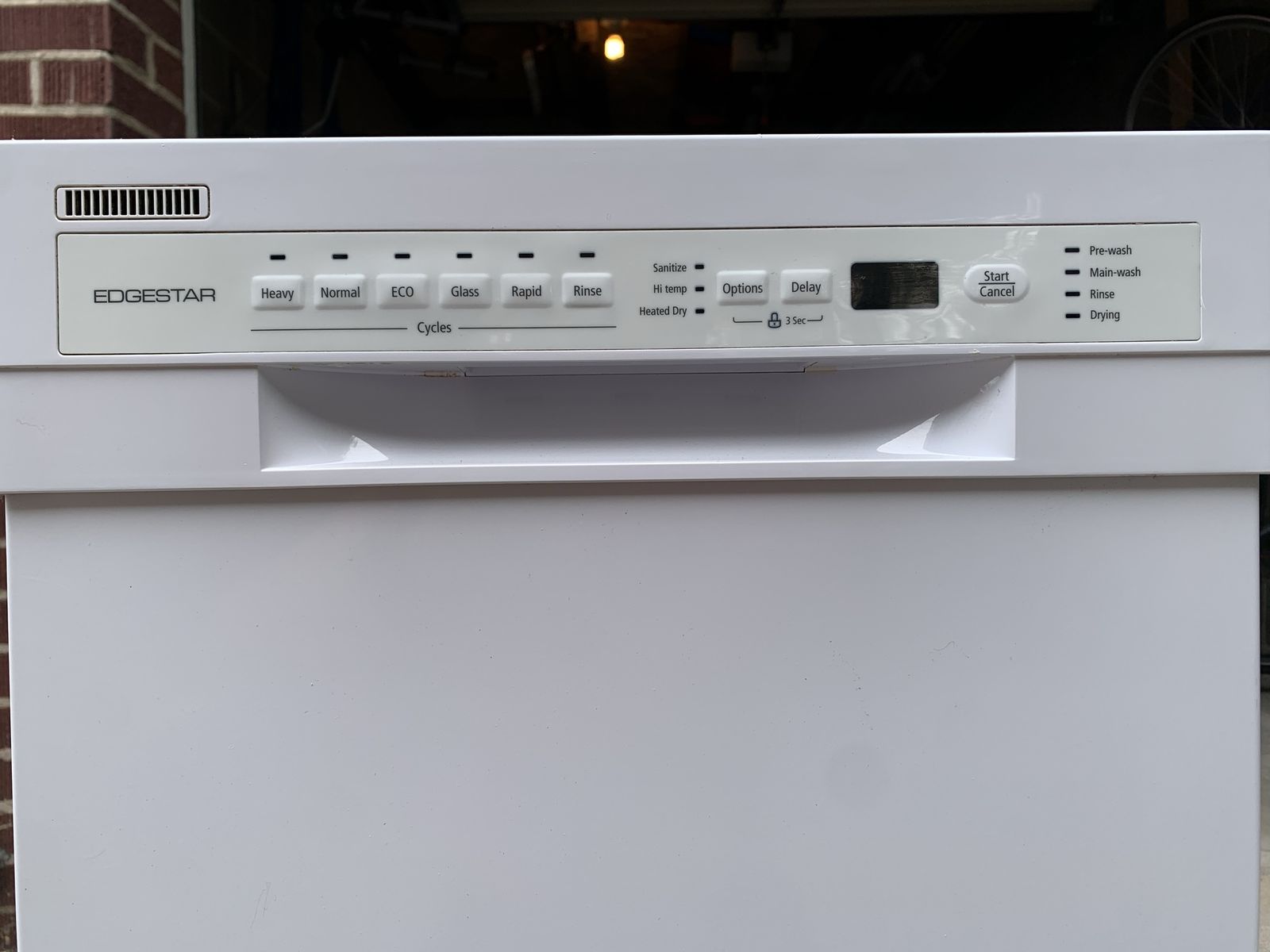 Edgestar 18 inch dishwasher
