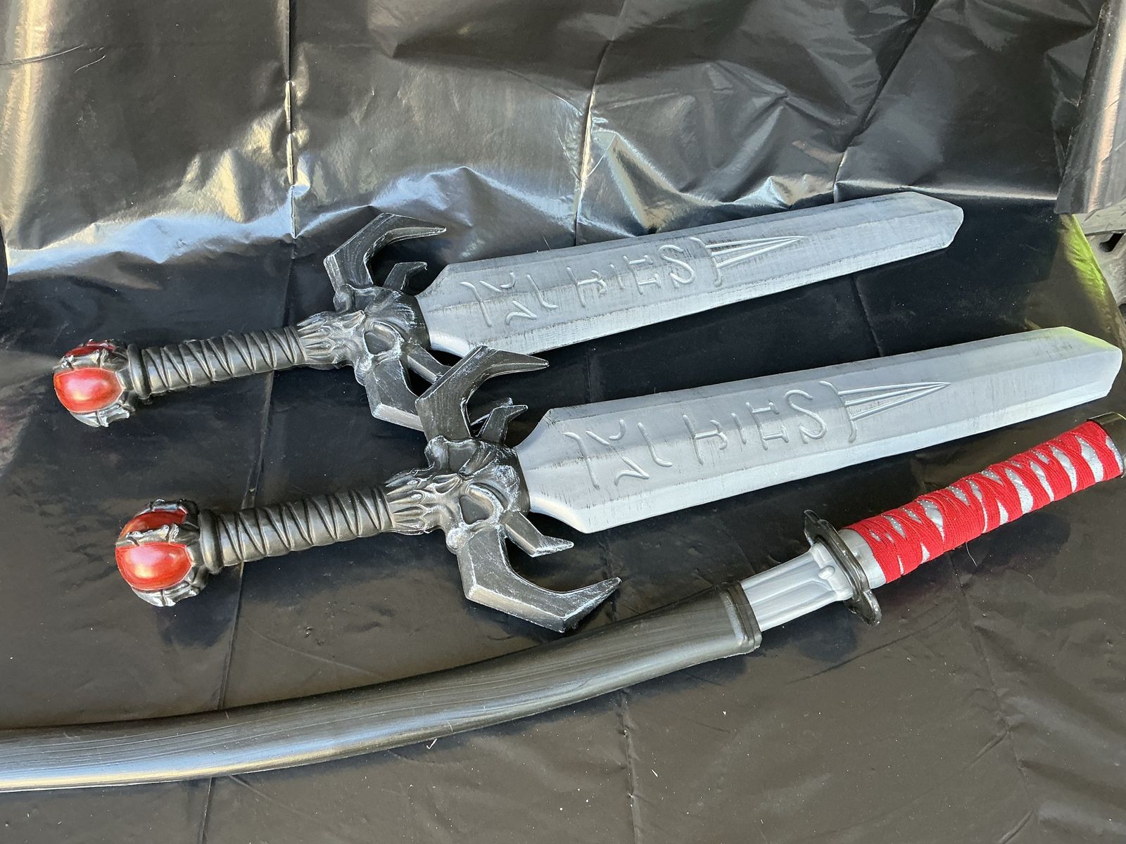 Custom Cosplay Sword Set - Dual Fantasy Swords & Katana - Prop Weapons