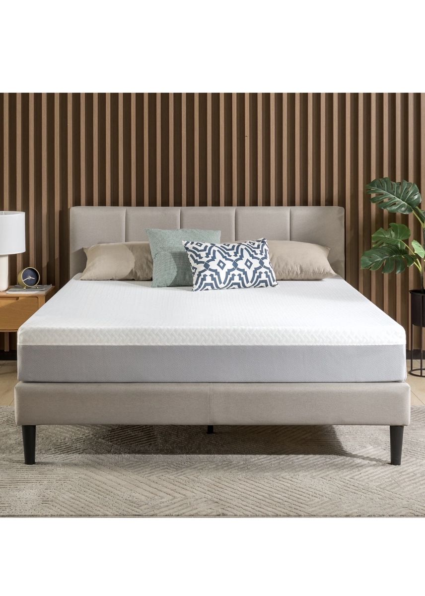 Zinus 8 Cooling Airflow Hybrid Mattress - NEW!