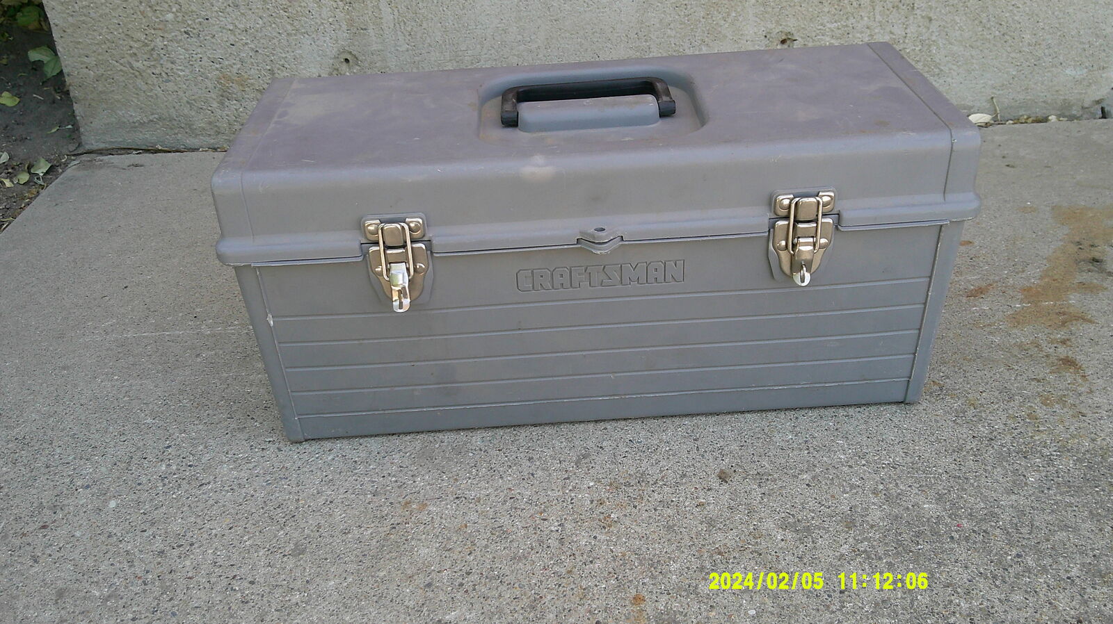 Craftsman 19" Plastic Tool Box with Tray $15