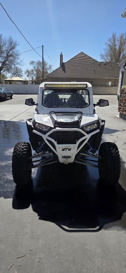 RZR 1000 4 seater