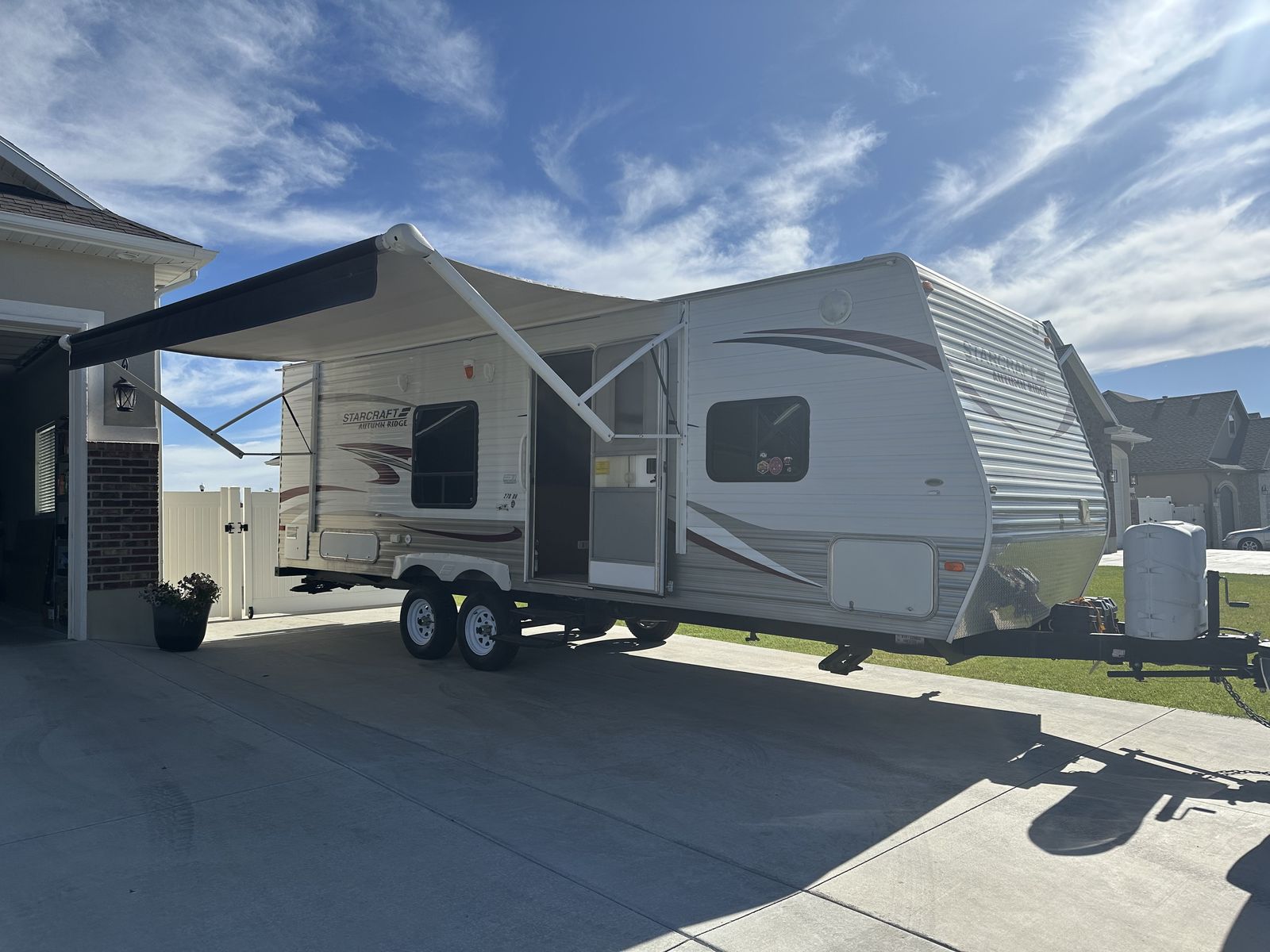 2013 Starcraft Autumn Ridge 278BH with Curt Hitch
