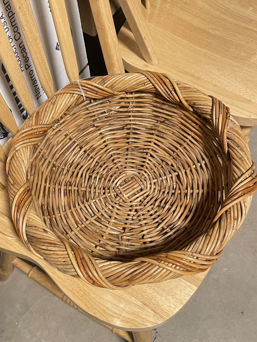 Wicker Basket / Tray