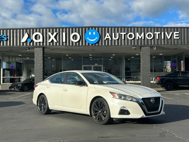 2022 Nissan Altima 2.5 SR