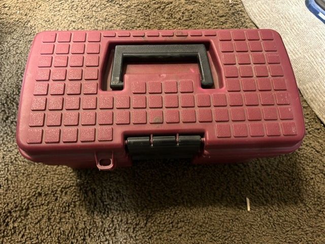 Small tackle/utility box