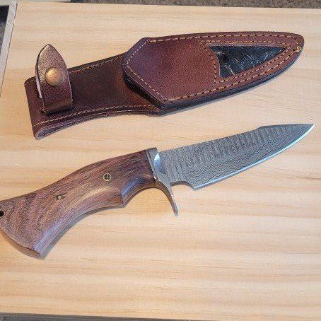 Handmade Damascus Steel Hunting Knife with Wood Handle and Leather Sheath