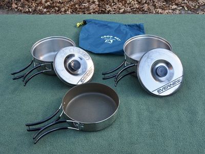 Camping Cookware set