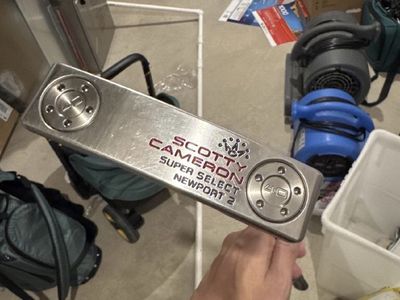 Scotty Cameron Super Select Newport 2 Putter Golf Club (2024) 33 inches