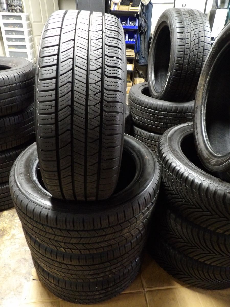 215/50R17 ROAD HUGGER GTP AS 02 SET OF USED TIRES