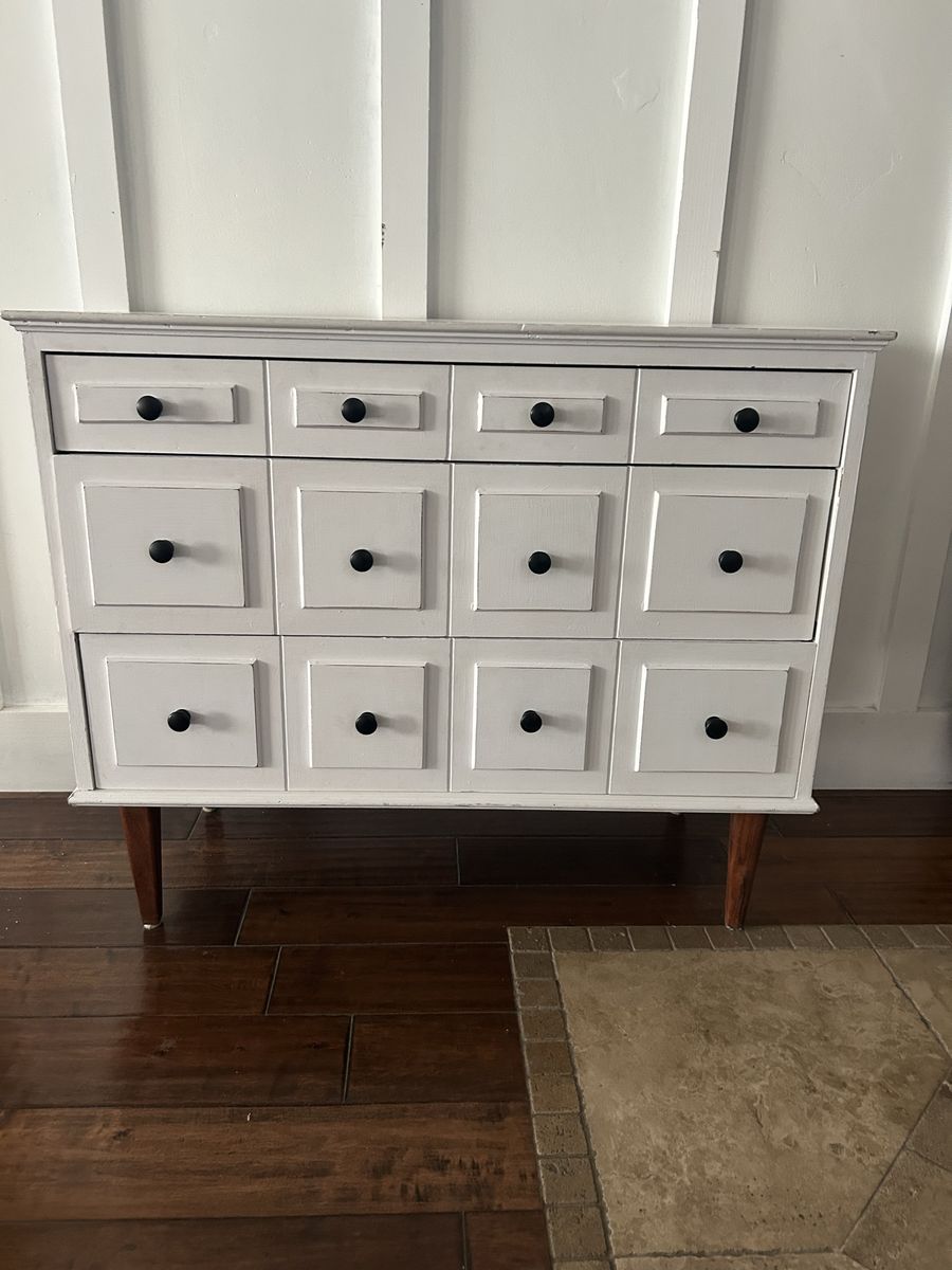 Mid century modern dresser