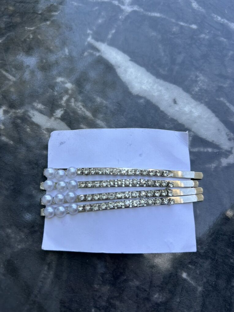 Rhinestone Pearl 4 Pack Hair Pins
