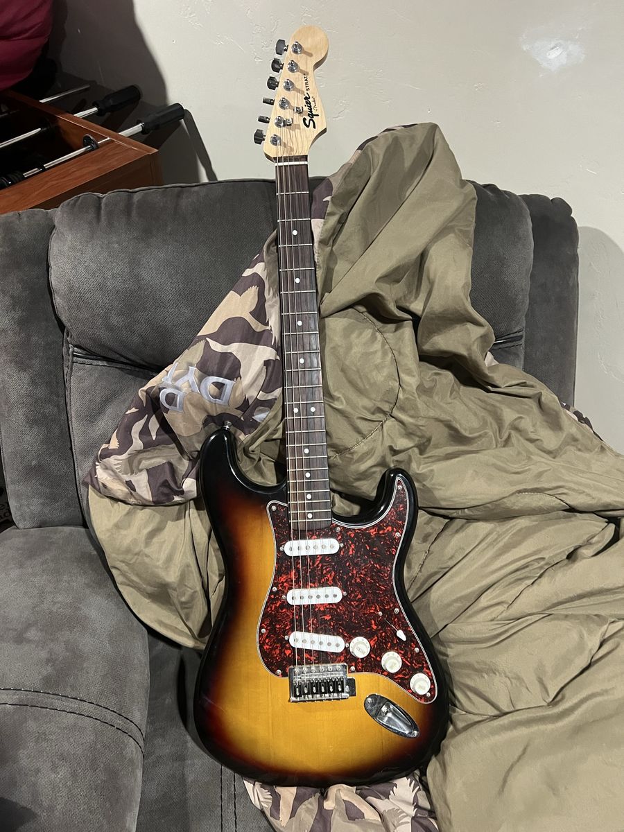 Electric guitar
