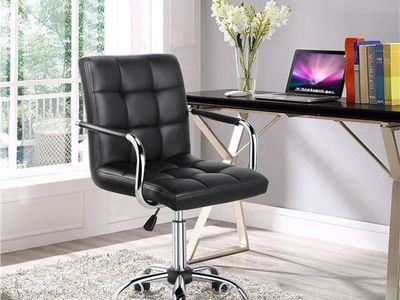 Armrests Modern PU Leather Office Chair