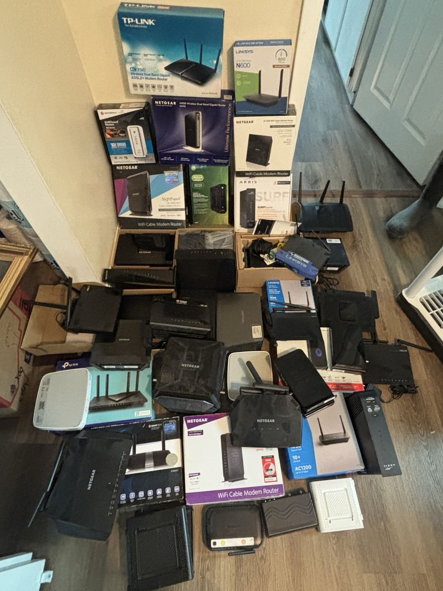 Routers and modems bundle, linksys/netgear etc