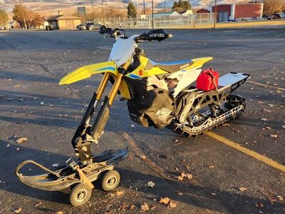 2018 suzuki timbersled