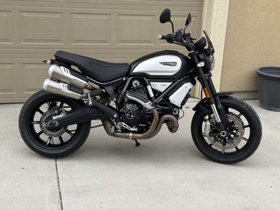 2022 Ducati Scrambler 1100 Dark Pro - Super Low Miles