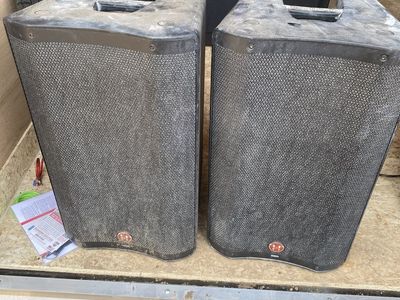 harbinger vari v2132 speakers