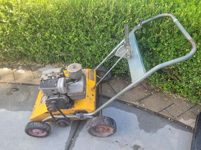 Yard Vac Dethatcher