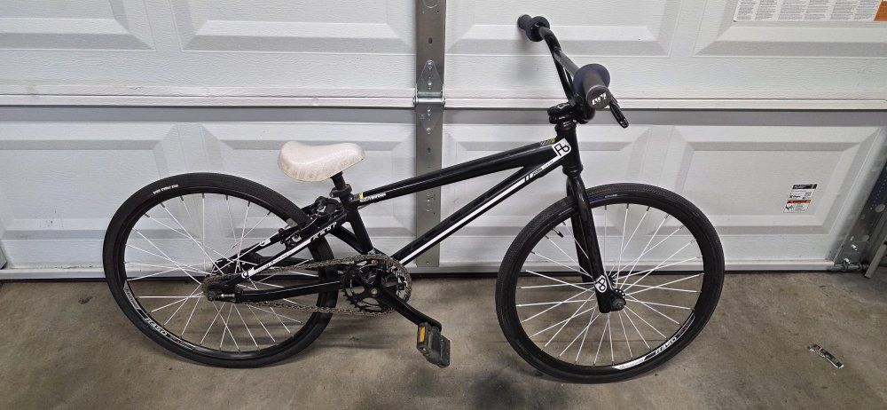 FELT mini bmx bike