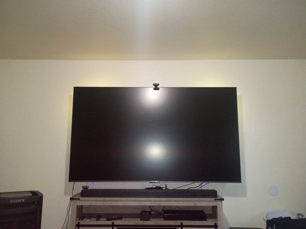 Flat Screen TV used - TCL 85 inch Class QM6K Series