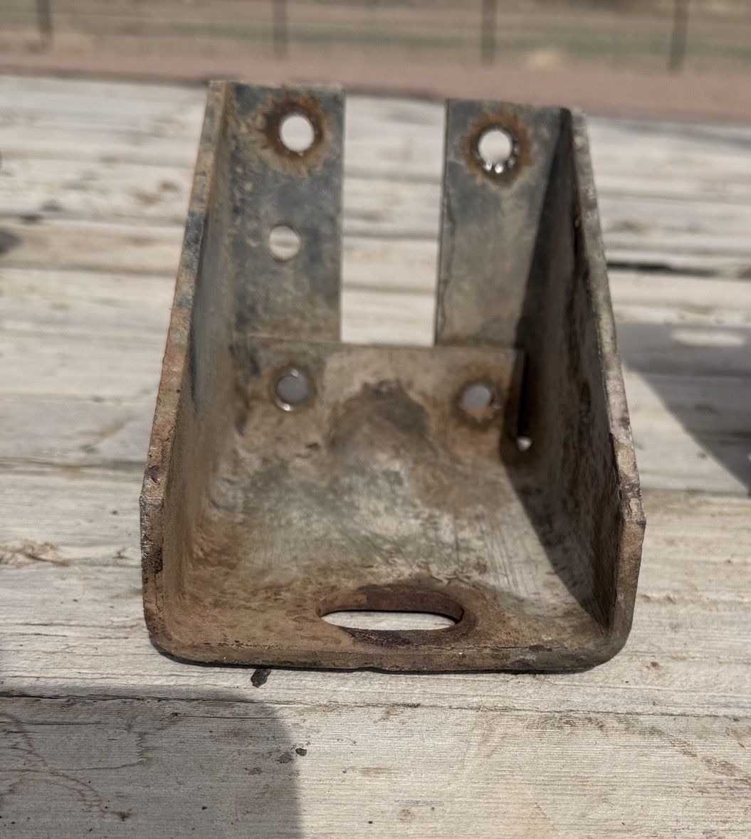 Main image 4