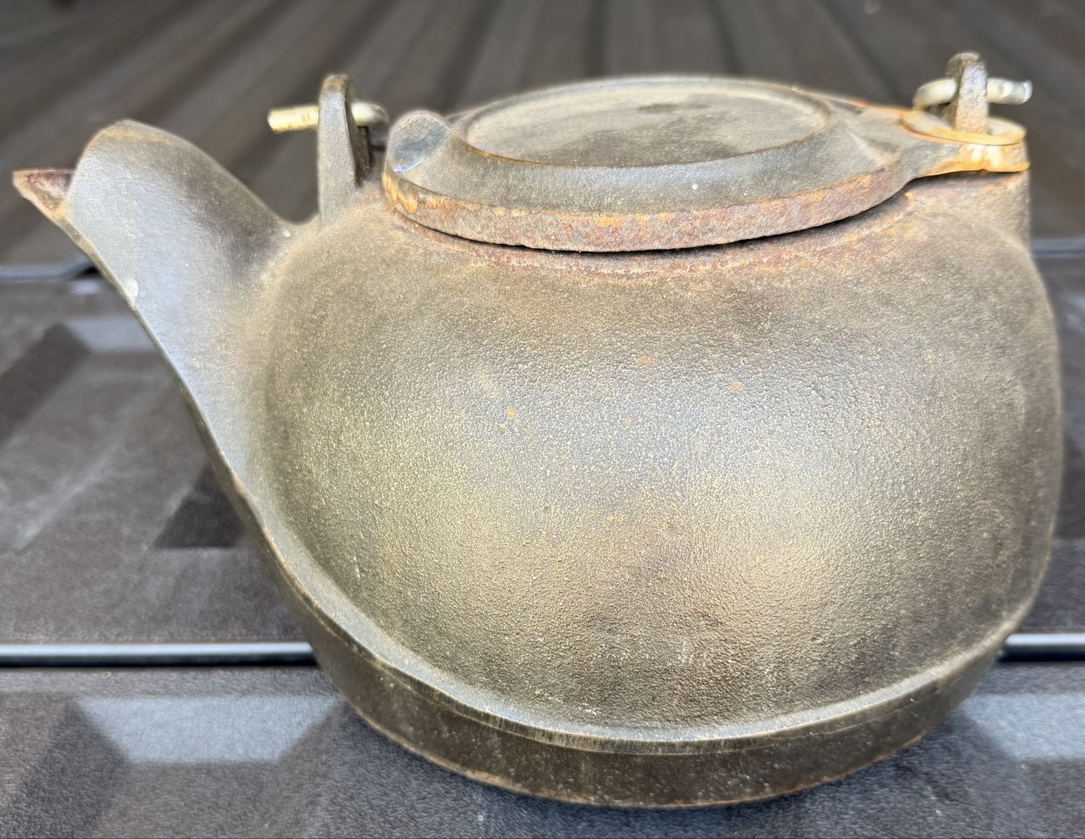 Heavy Cast Iron Metal Kettle Teapot Woodstove Stove Accessory Rustic Antique
