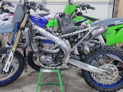 Dirt bike suspension