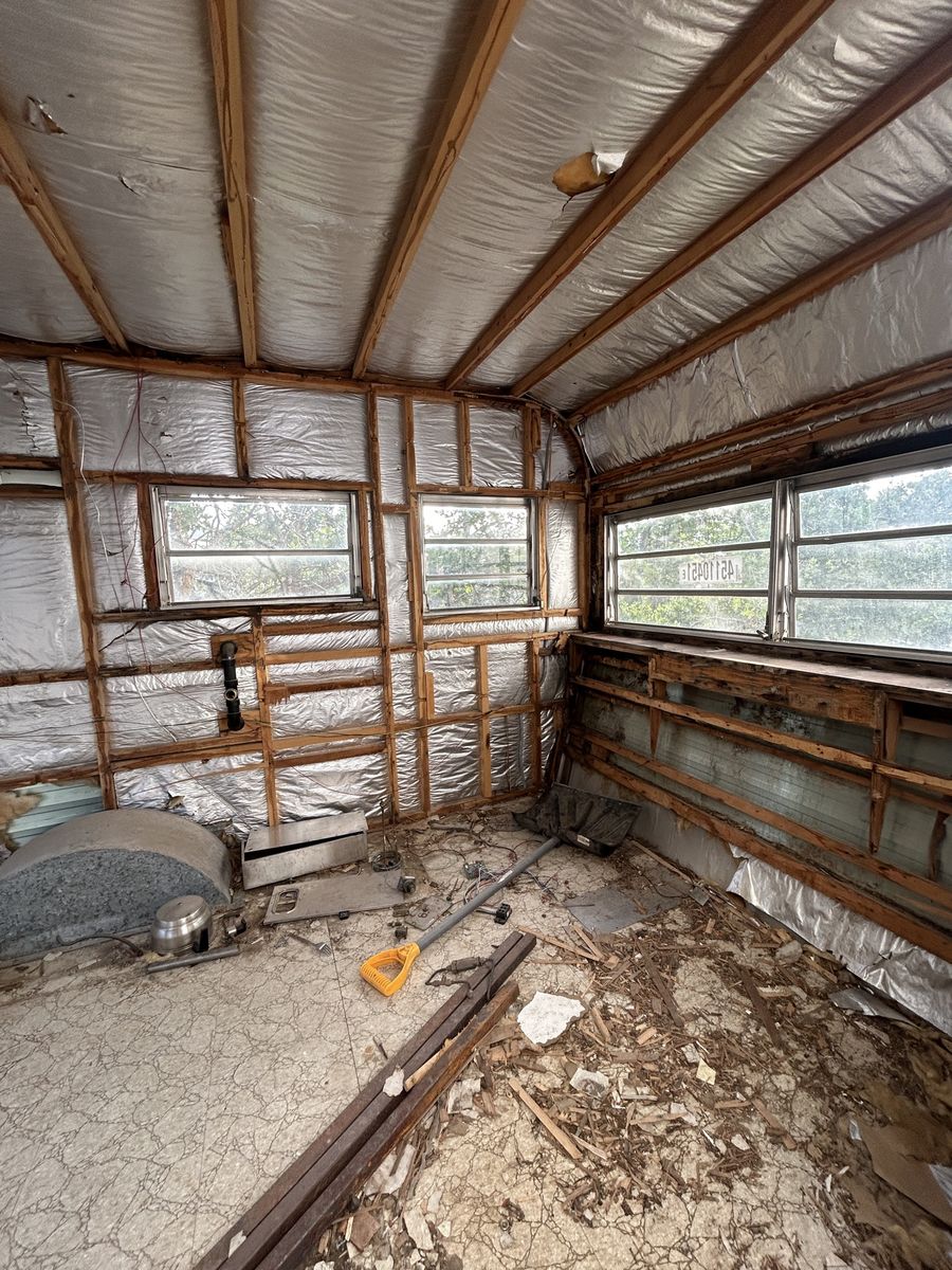 Main image 19