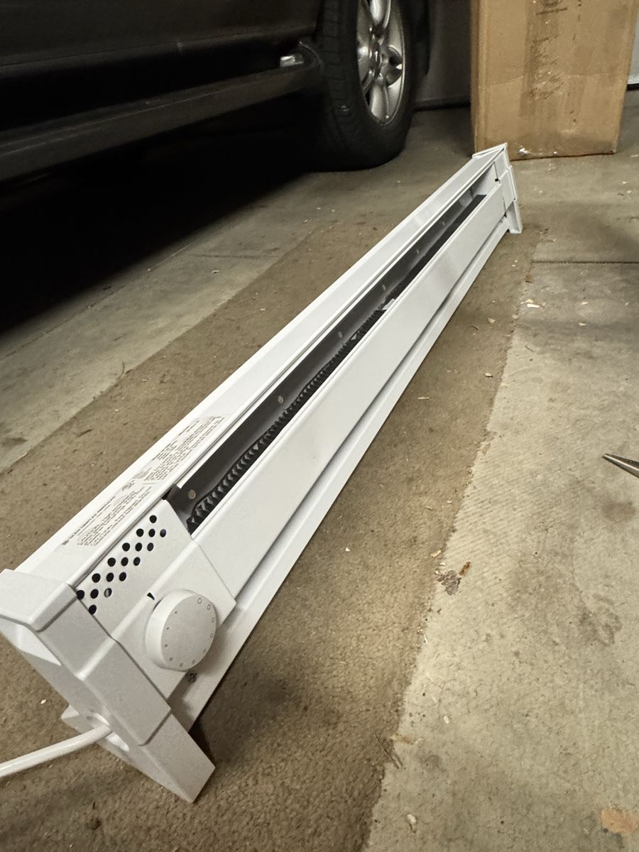 CADET 49" 1500W Portable Electric Basbaord Heater