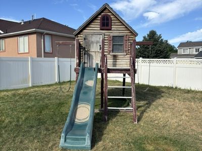 Kids Swing And Playhouse