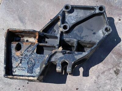 Kenworth T800 Bracket