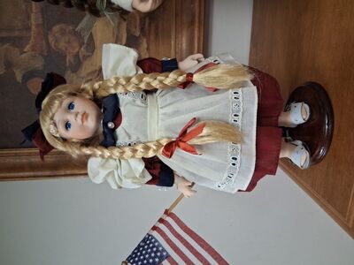 Geppeddo Dolls porcelain Patriotic Penny
