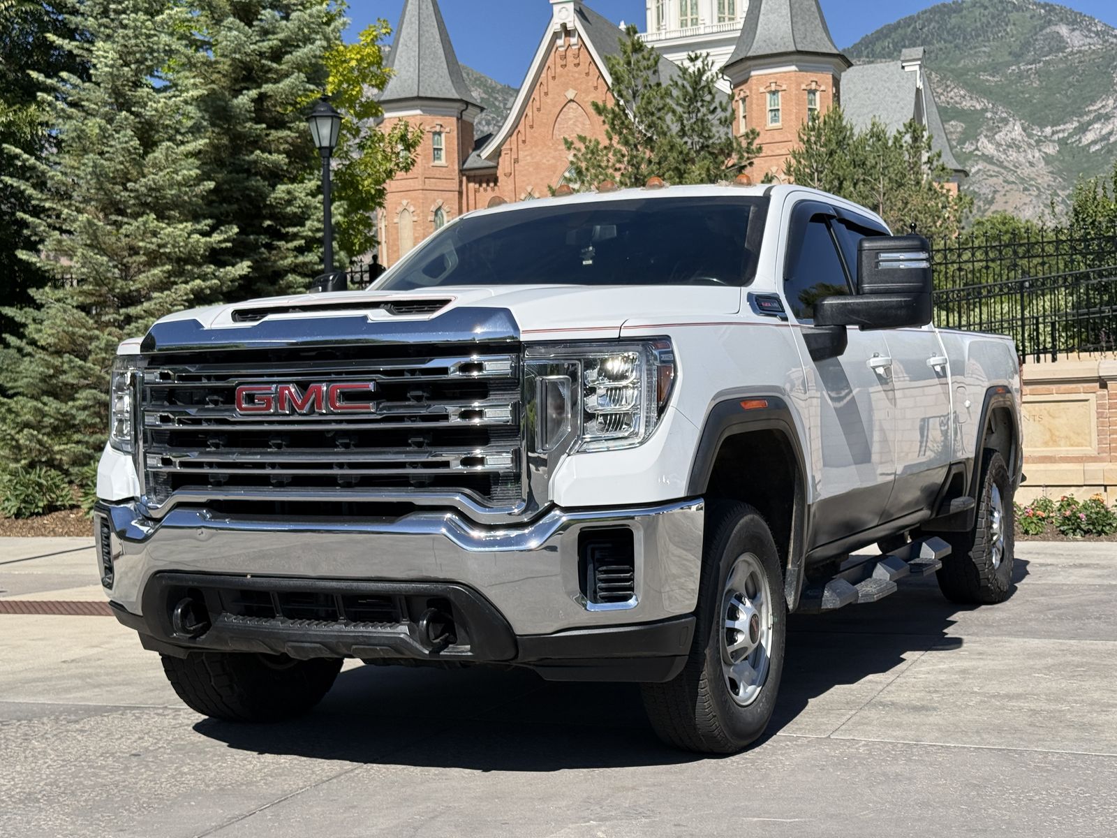 2023 GMC 2500 SLE