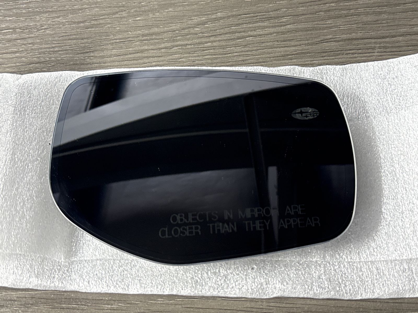OEM Exterior Auto Dimming Mirror With App Subaru Outback 2020-2025