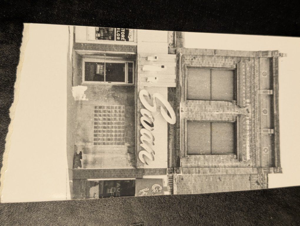 Main image 4