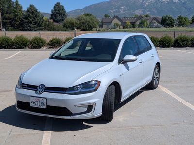 2017 Volkswagen e-Golf SEL Premium